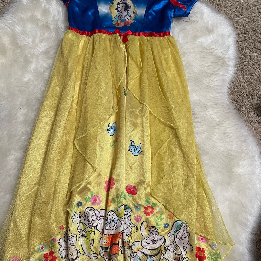 Disney princess night gown